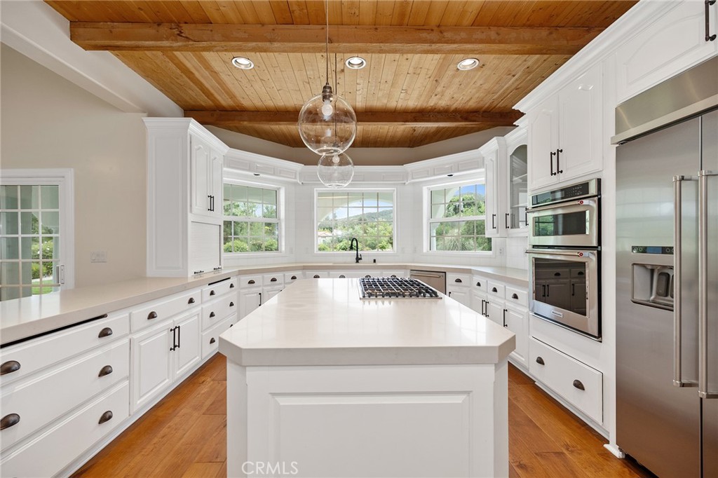 22563 Bear Creek Drive S