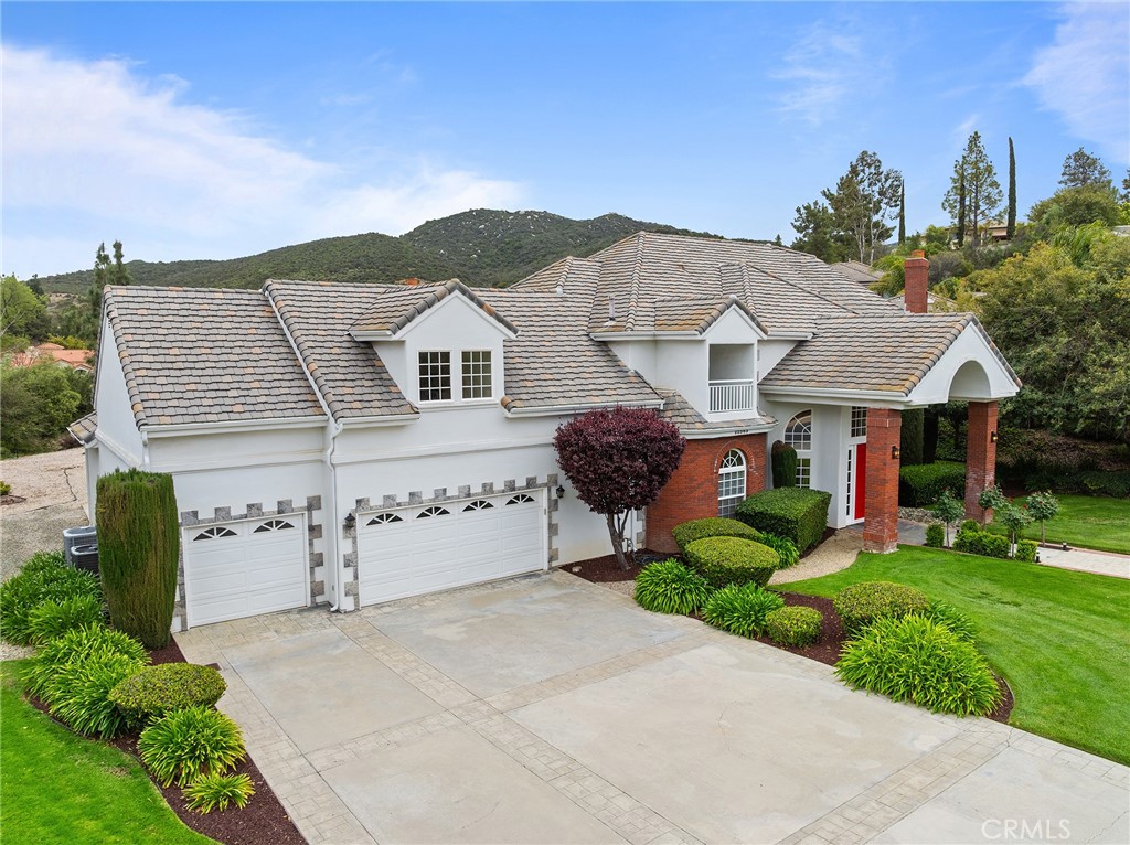 22563 Bear Creek Drive S