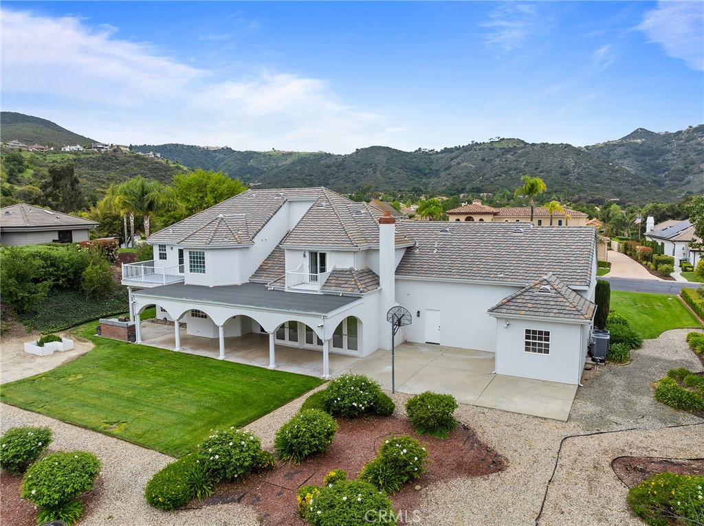 22563 Bear Creek Drive S