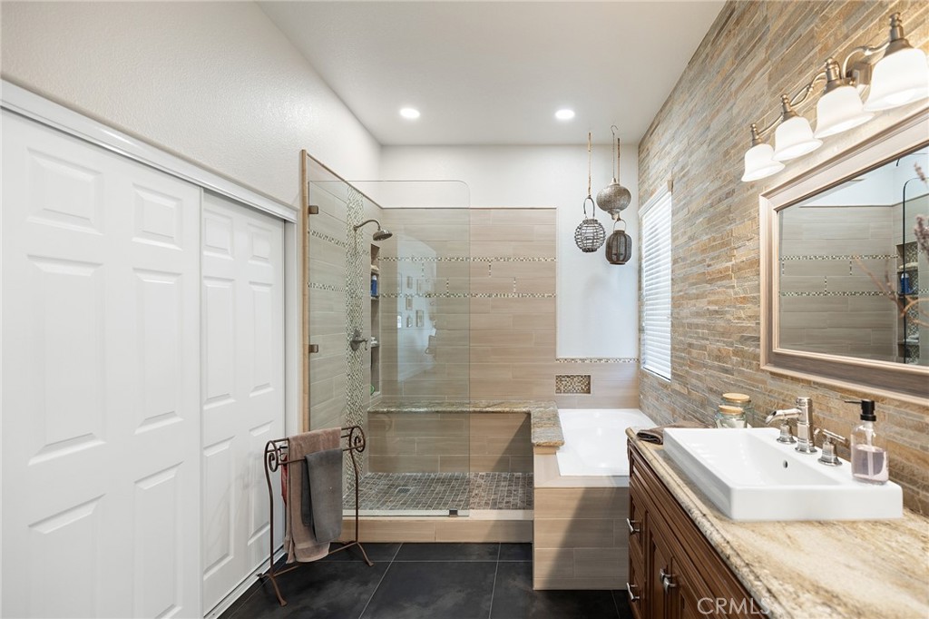 42768 Mountain Shadow Road