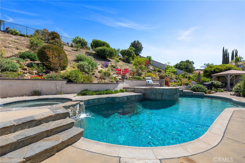 42768 Mountain Shadow Road