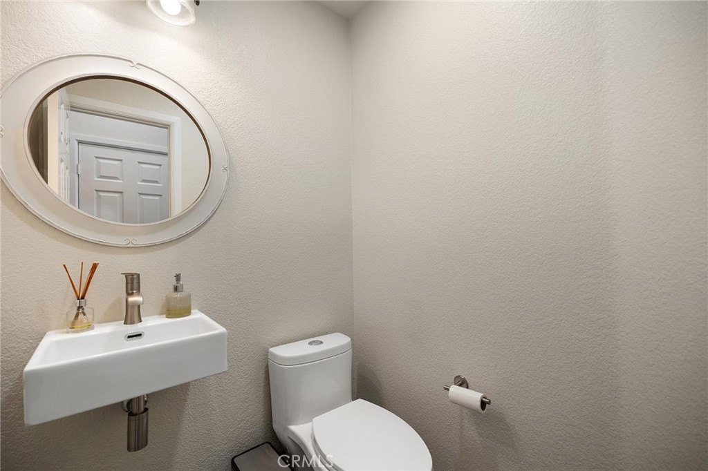 42768 Mountain Shadow Road