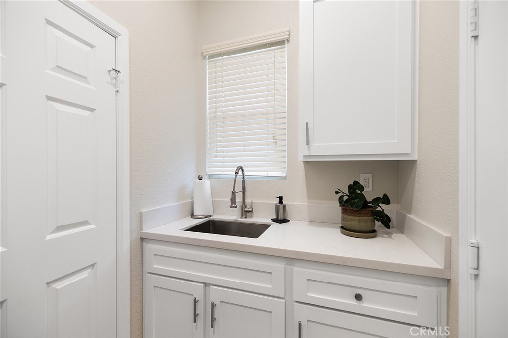 42768 Mountain Shadow Road