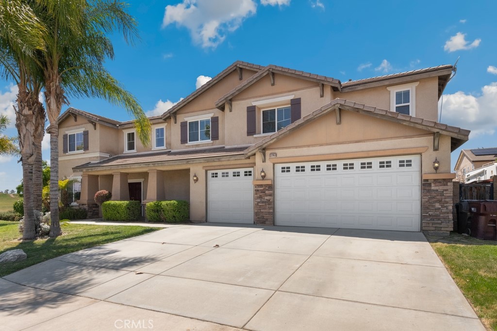 32863 Charismatic Circle