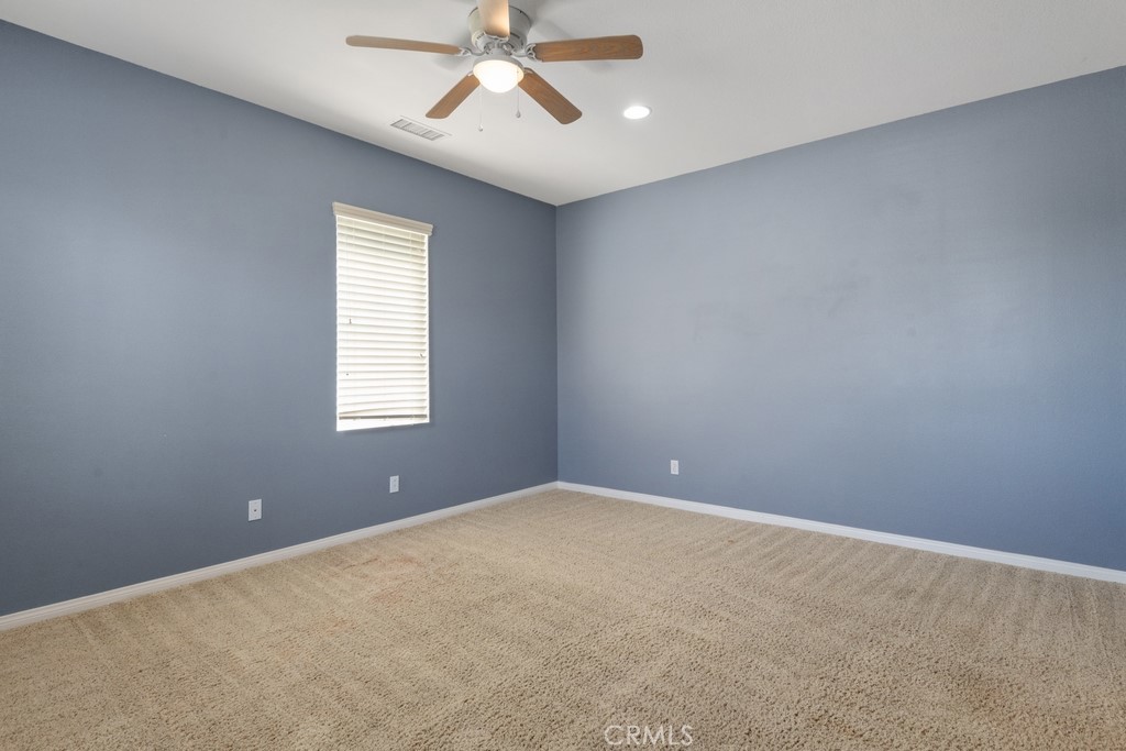 32863 Charismatic Circle