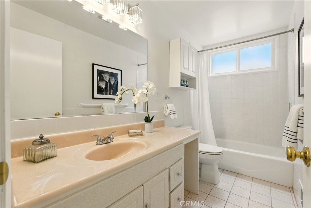 71 Lake Meadow Drive