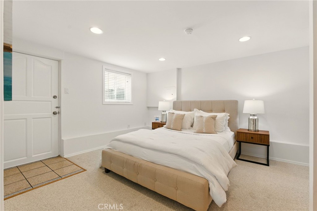 71 Lake Meadow Drive