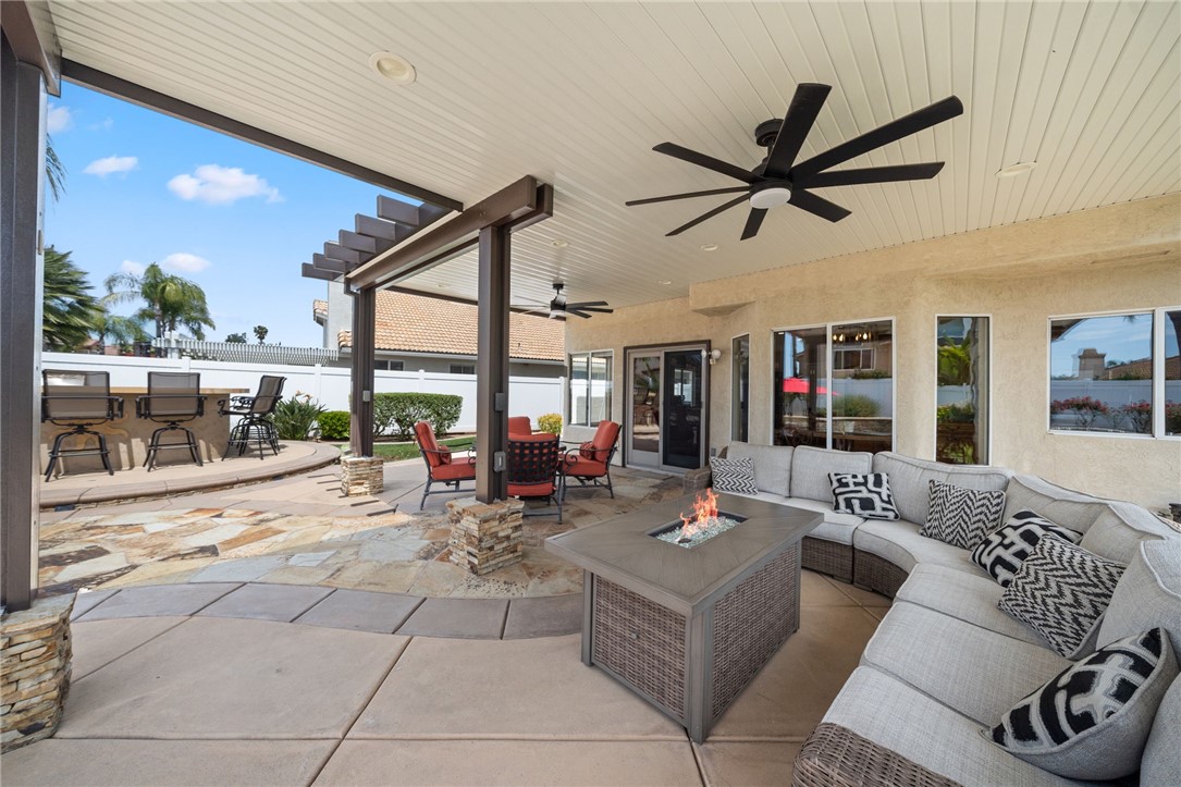 24533 Ridgewood Road