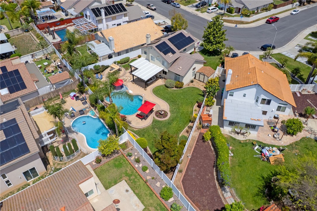 24533 Ridgewood Road