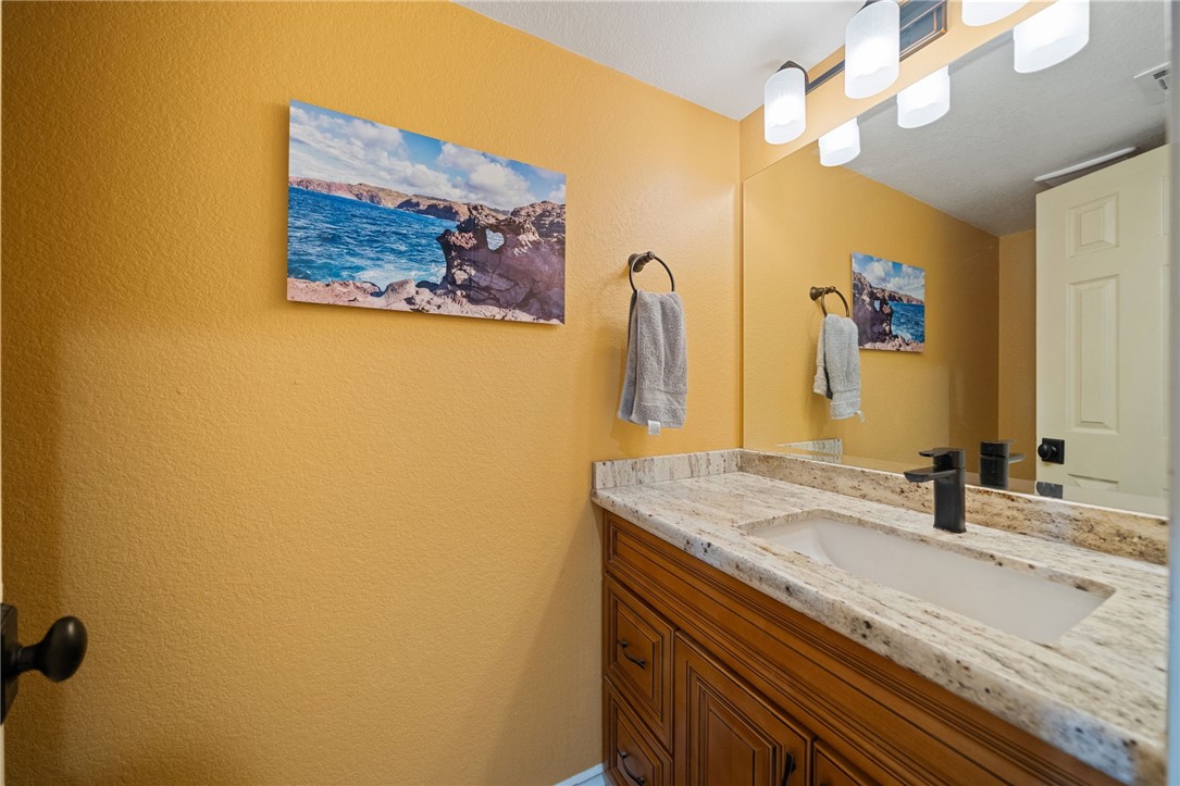 24533 Ridgewood Road