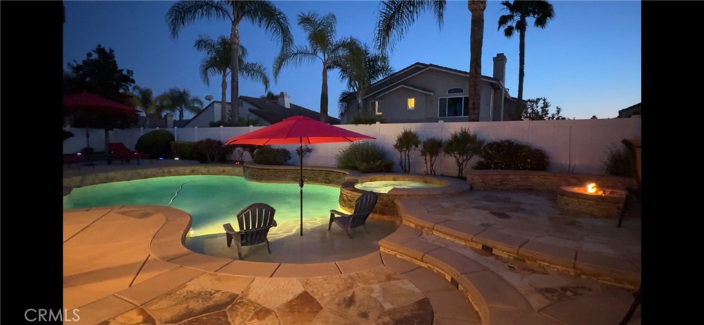 24533 Ridgewood Road