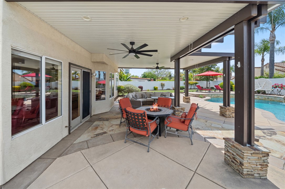 24533 Ridgewood Road