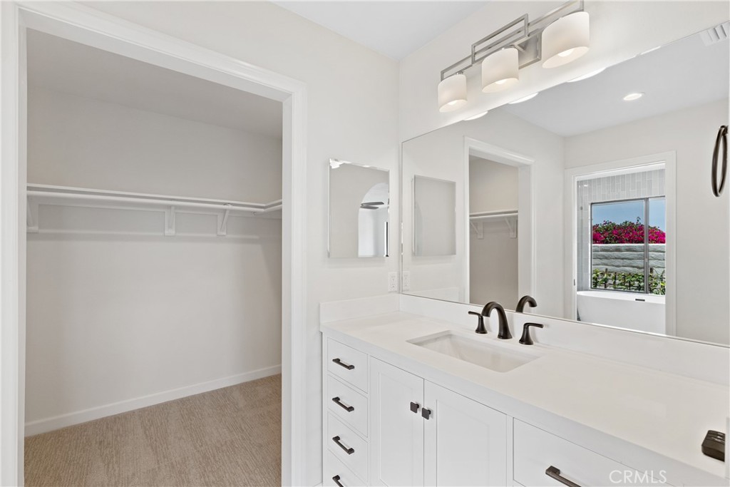 2918 Los Campos Drive