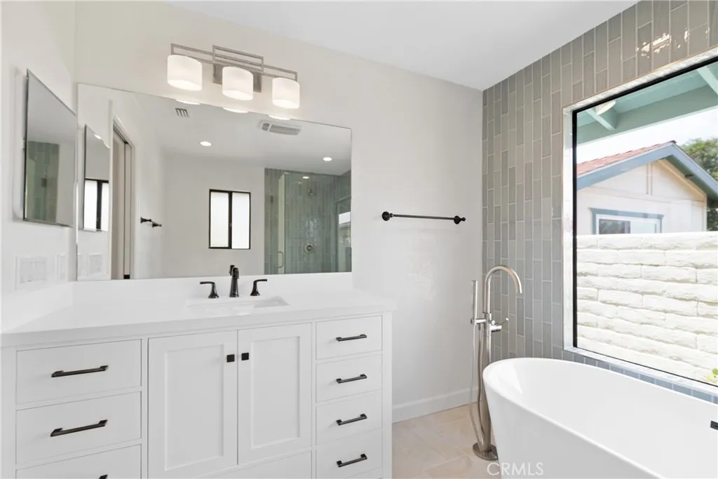 2918 Los Campos Drive