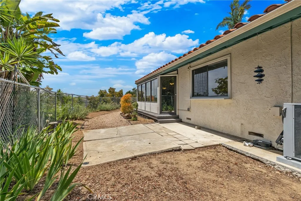 2918 Los Campos Drive