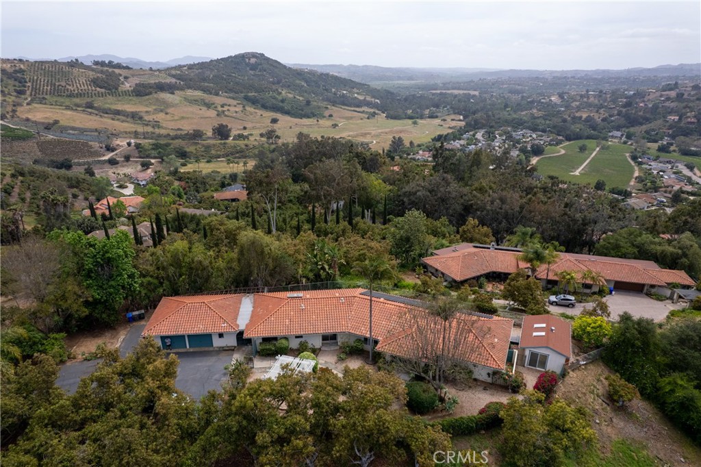 2918 Los Campos Drive