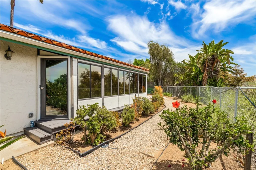 2918 Los Campos Drive