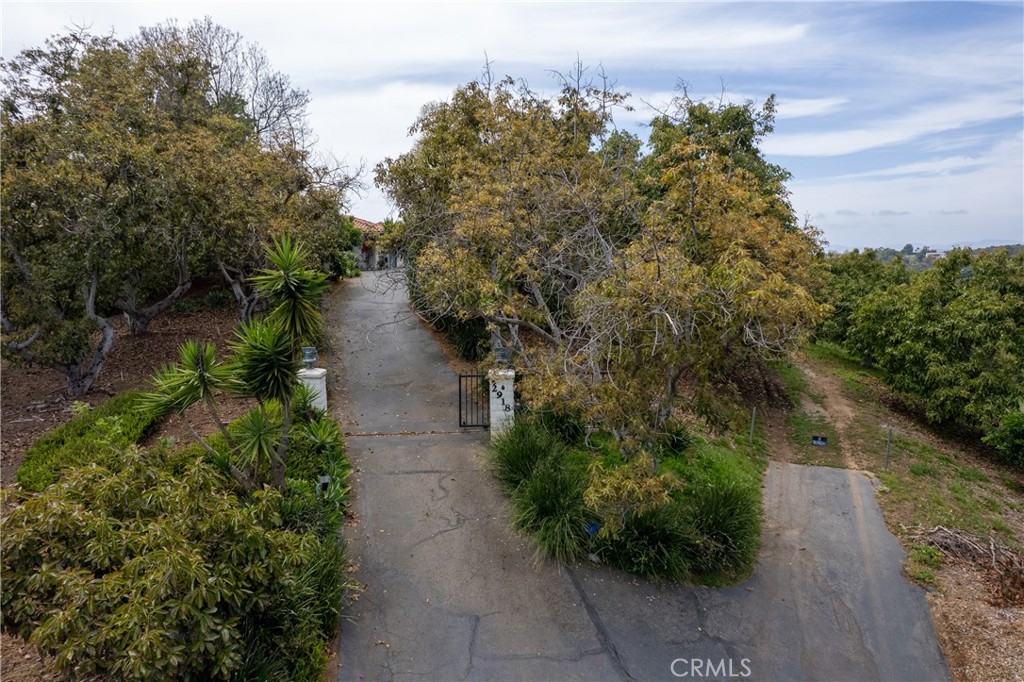 2918 Los Campos Drive