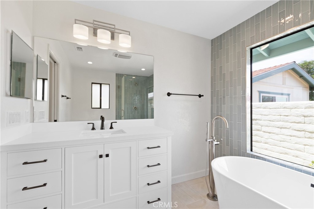 2918 Los Campos Drive