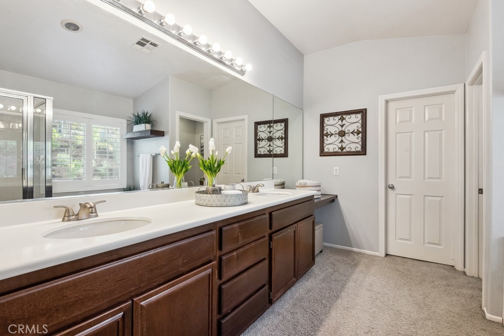 38790 Cobblestone Circle