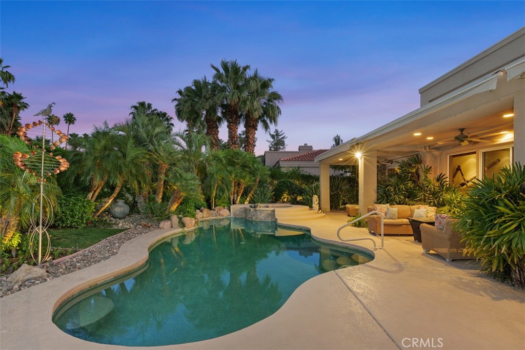 48400 Mirador Court