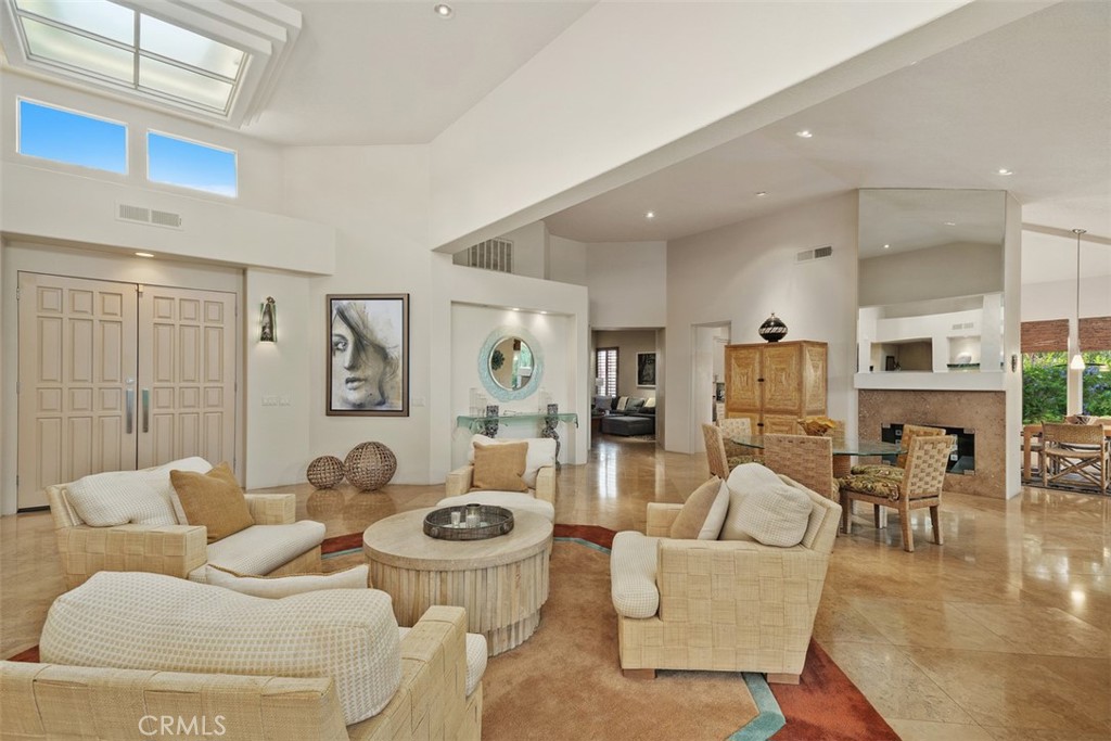 48400 Mirador Court