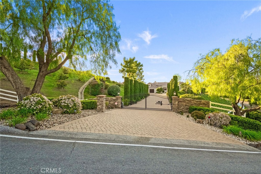 44195 Sunset Terrace