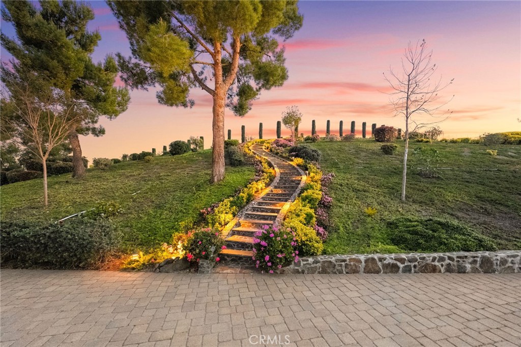 44195 Sunset Terrace