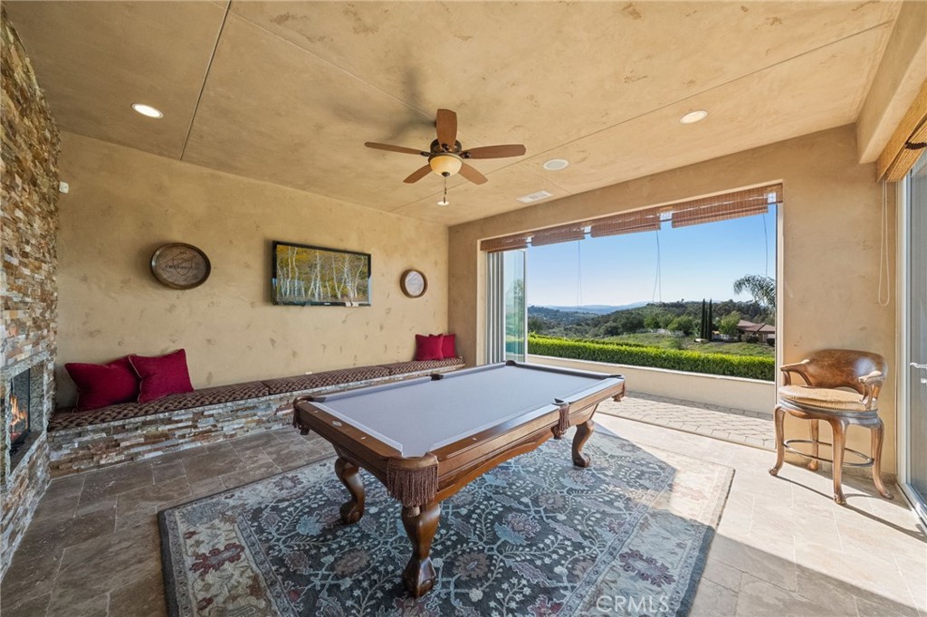 44195 Sunset Terrace