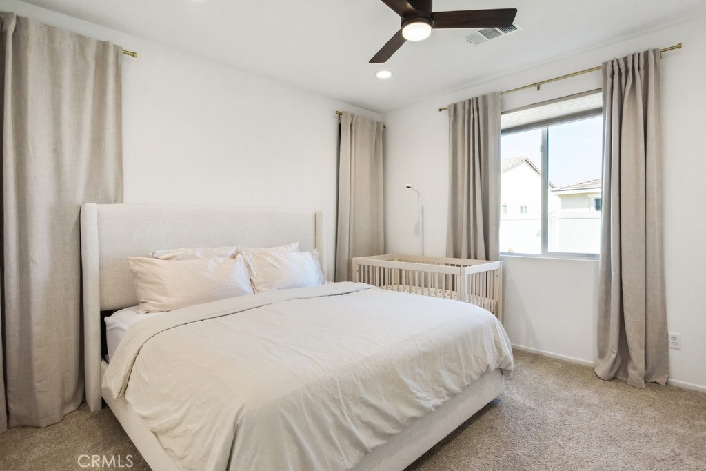 489 Berrybush Street