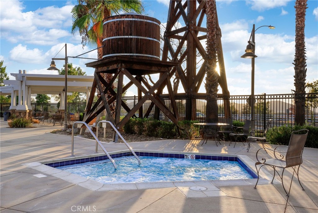 489 Berrybush Street