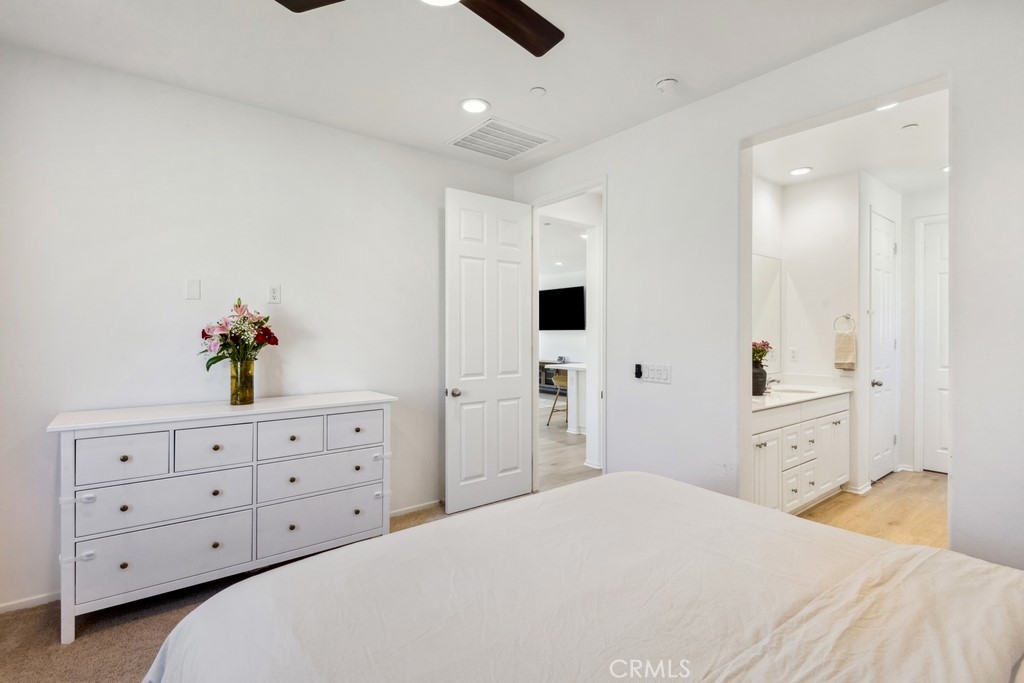 489 Berrybush Street