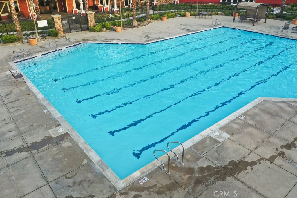 489 Berrybush Street