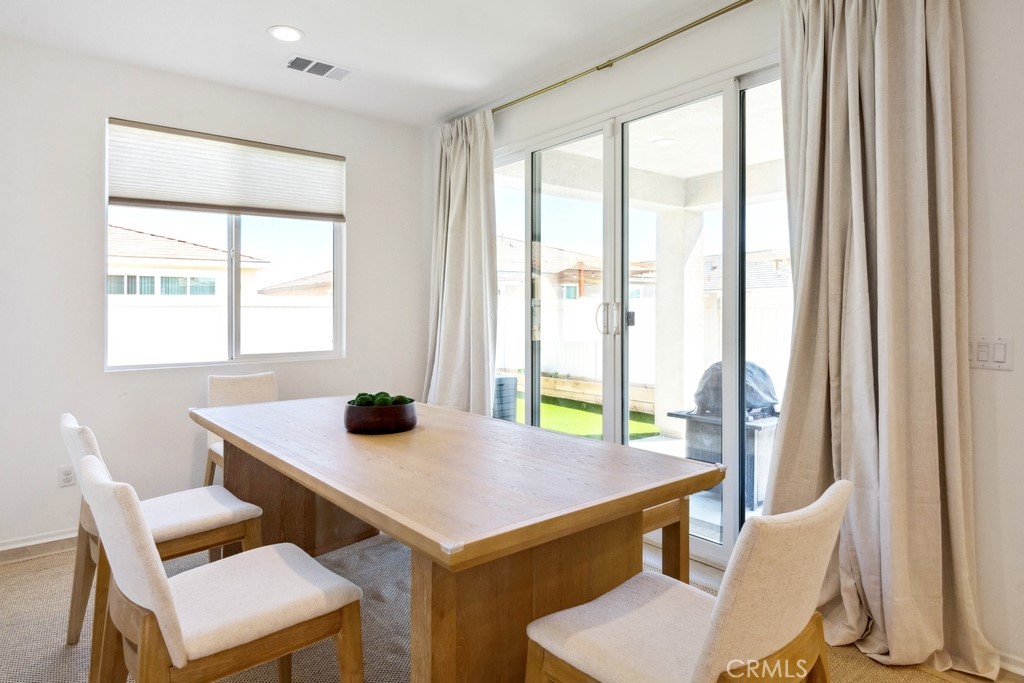 489 Berrybush Street