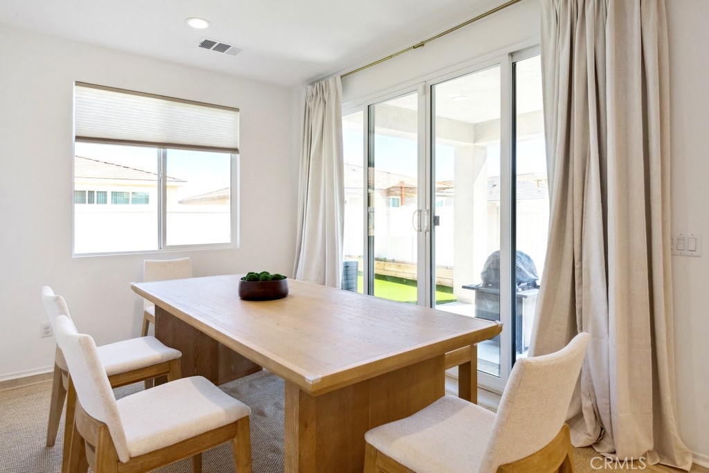 489 Berrybush Street