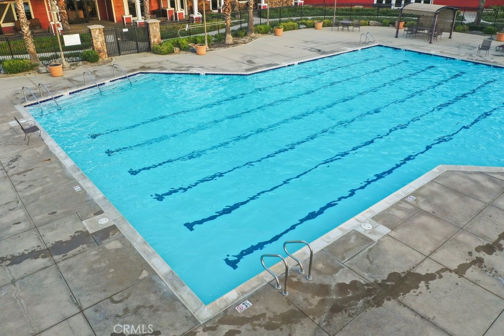 489 Berrybush Street