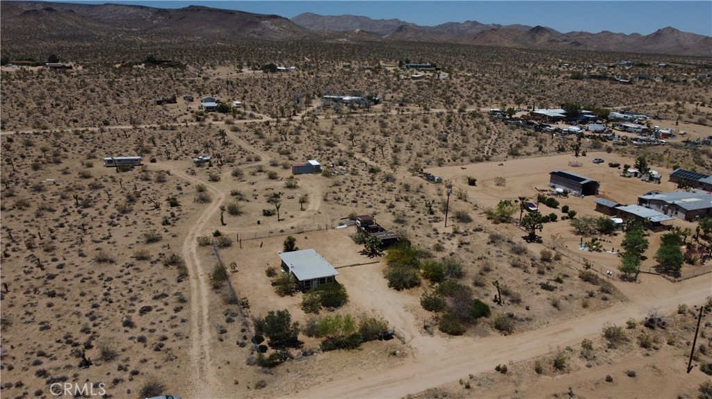 1240 Geronimo Trail