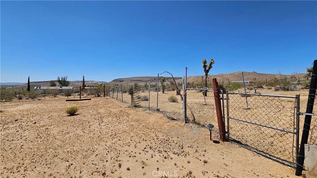 1240 Geronimo Trail