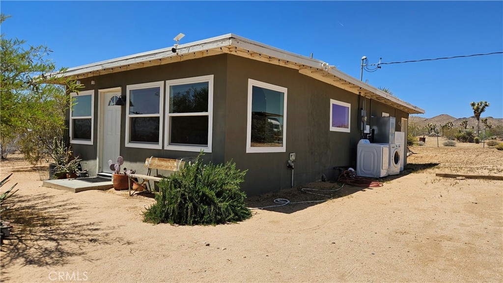 1240 Geronimo Trail