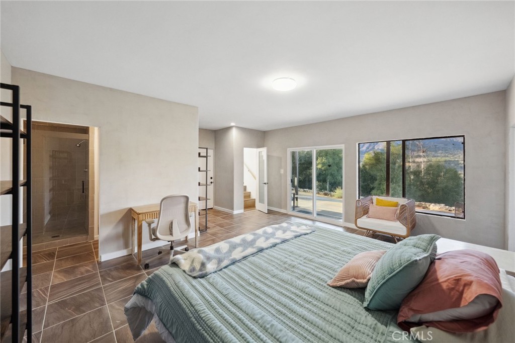 44310 Calle Bernardo