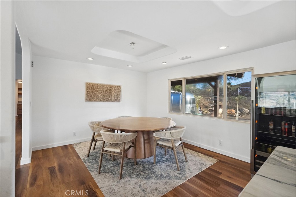 44310 Calle Bernardo