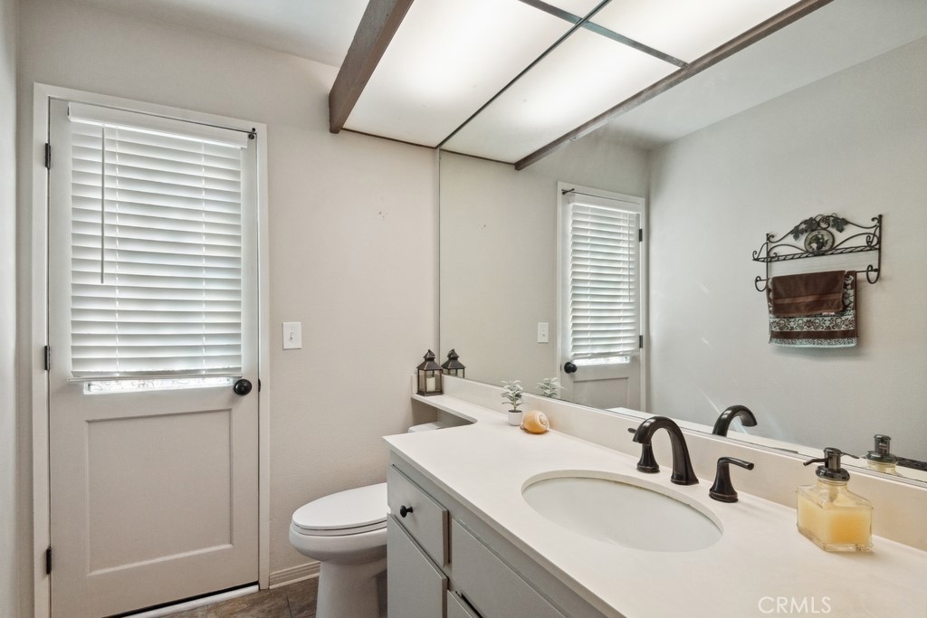 30085 La Primavera Street