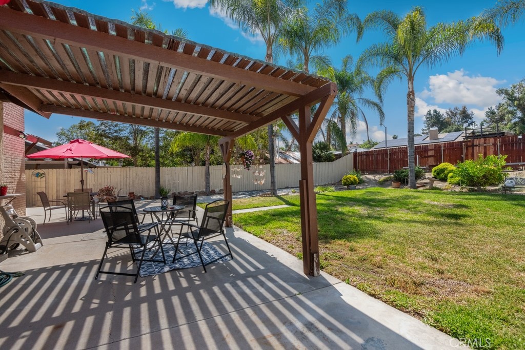 30085 La Primavera Street