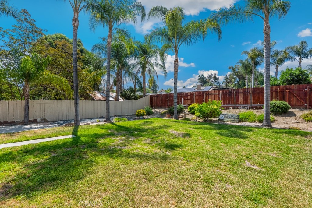 30085 La Primavera Street