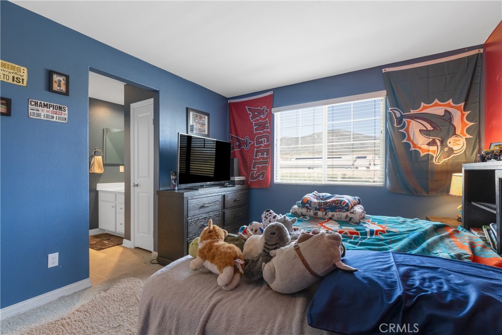 35727 Domaine Street