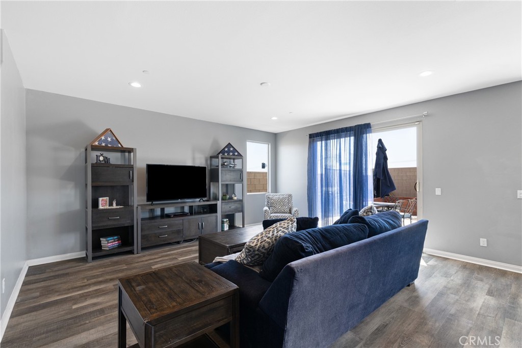 35727 Domaine Street