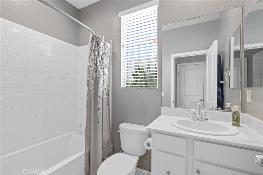 35727 Domaine Street