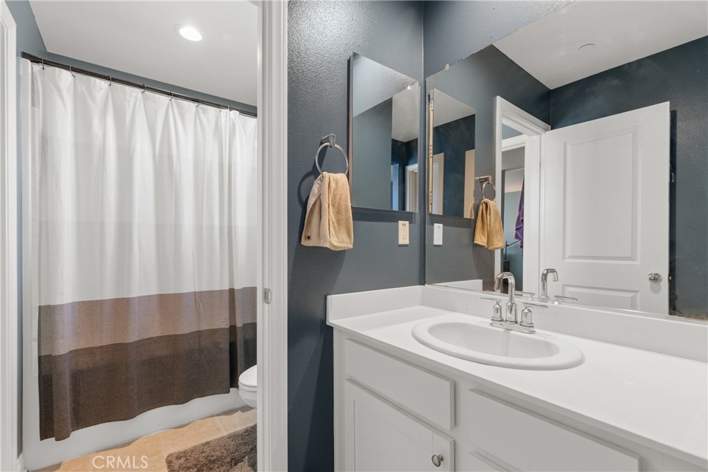 35727 Domaine Street