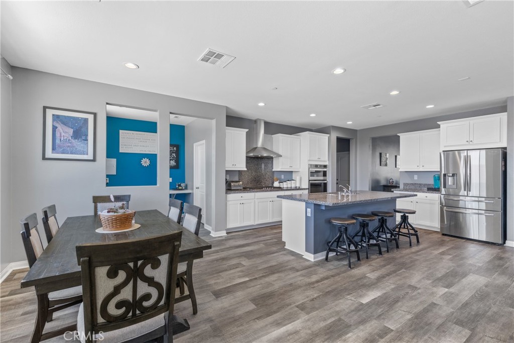 35727 Domaine Street