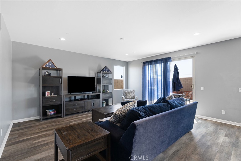 35727 Domaine Street